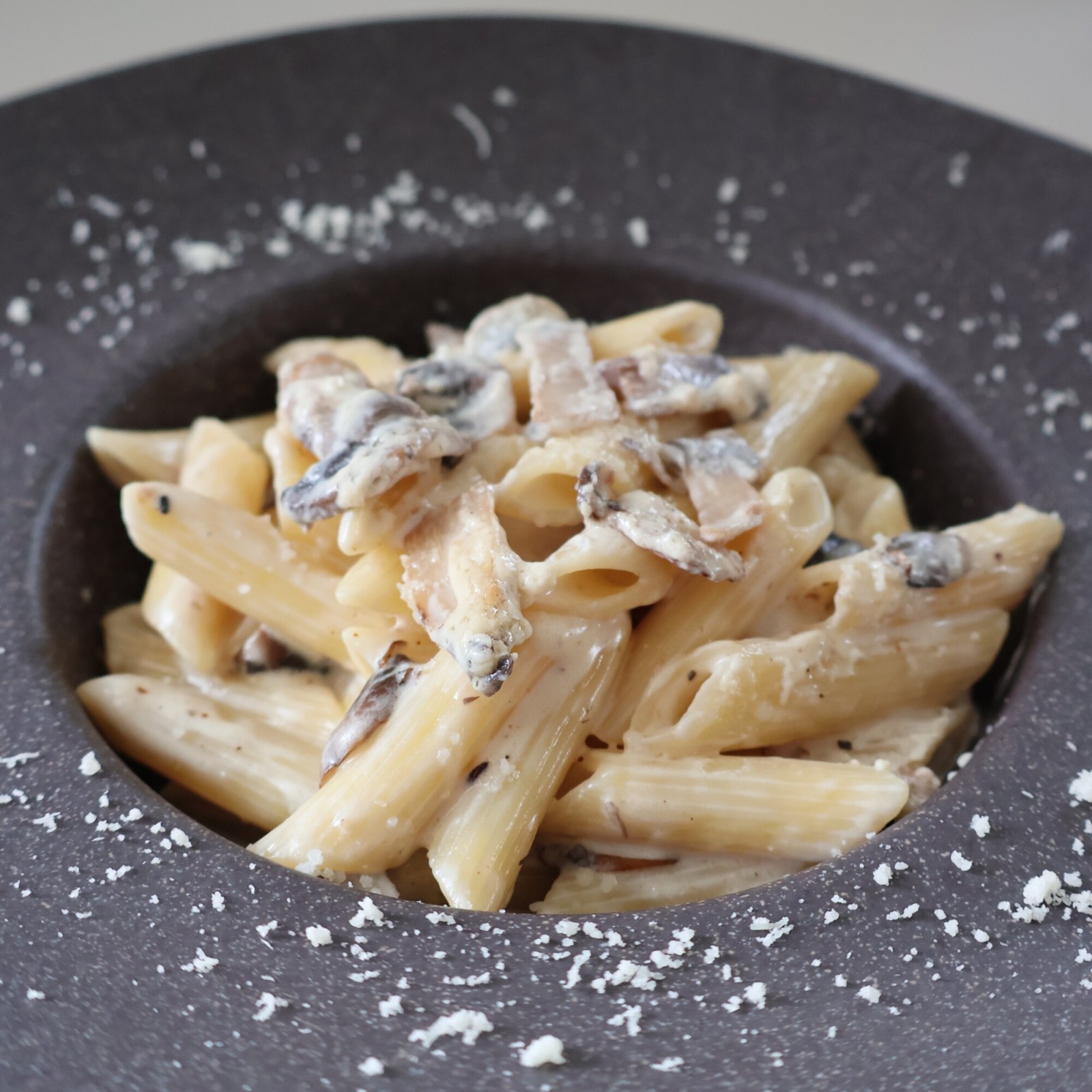Krema Mantar Soslu Penne