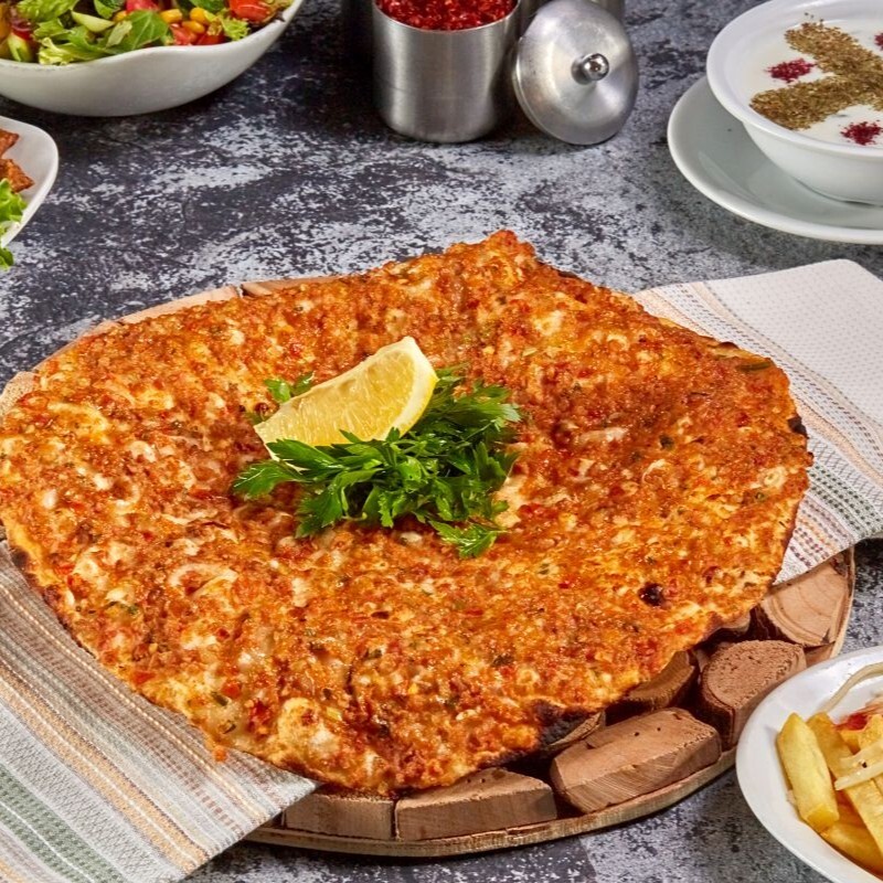 Lahmacun (2 Adet)+Coca Cola 330 ml