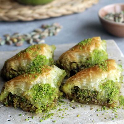 Şöbiyet Fıstıklı (250 gr.)
