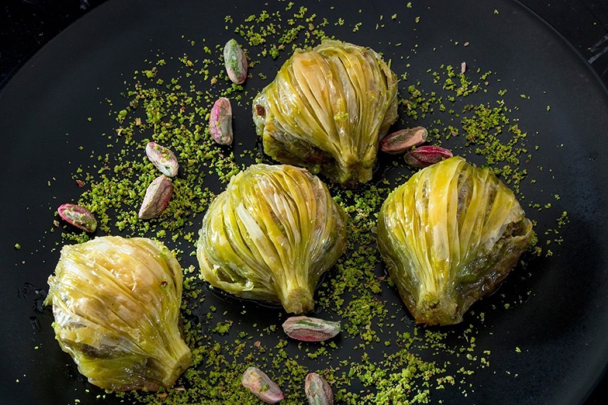 Fıstıklı Midye Baklava (250 g)