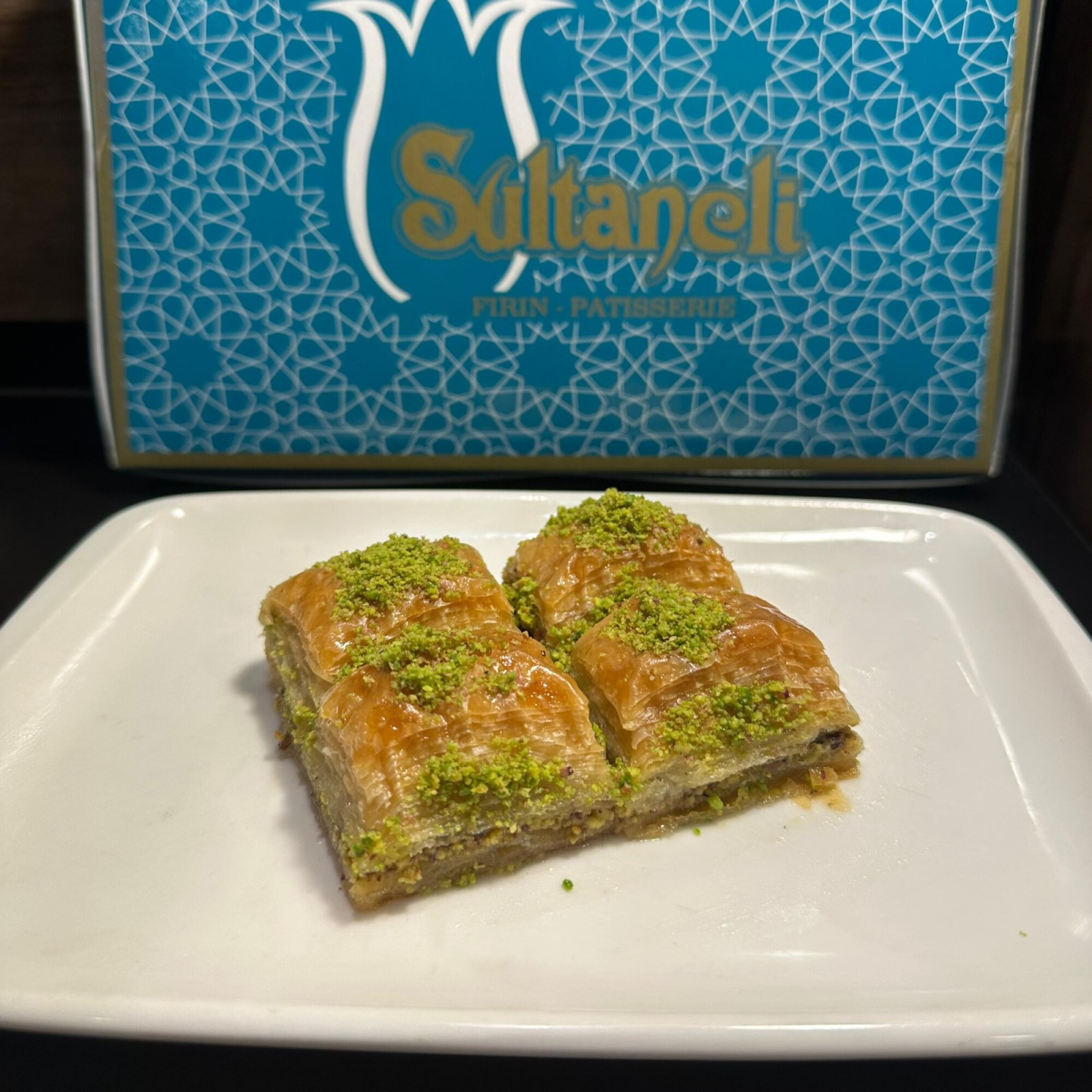 Antep Fıstıklı Baklava (500 gr.)