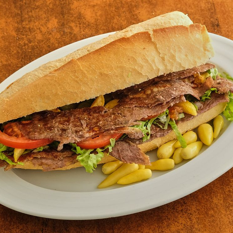 Üç Çeyrek Ekmek Arası Et Döner