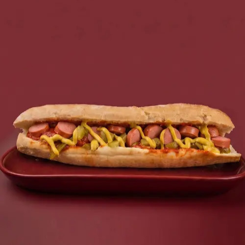 Salçalı Sosisli Sandviç