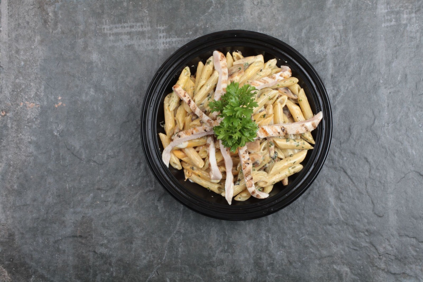 Cheddarlı Tavuklu Penne
