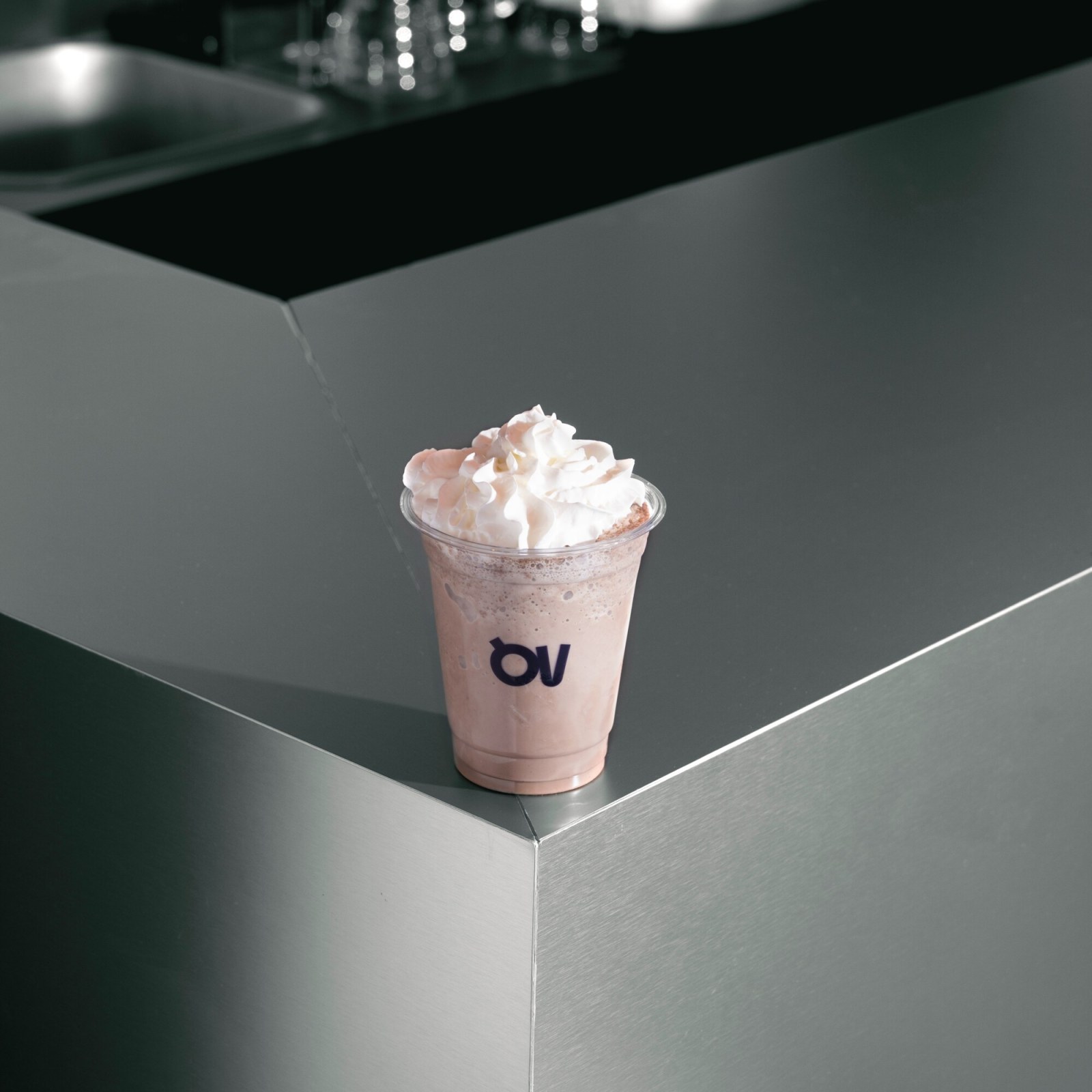 Çikolatalı Milkshake (12 oz)