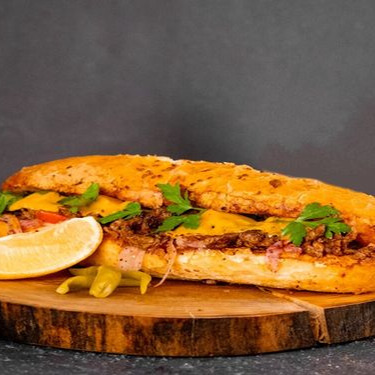 Ekmek Arası Cheddarlı Et Tantuni