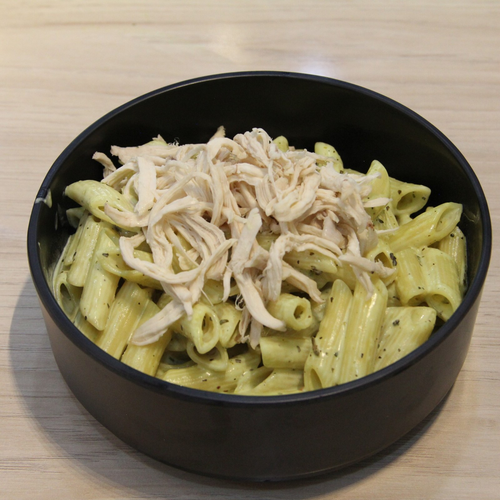 Tavuklu Pestolu Penne