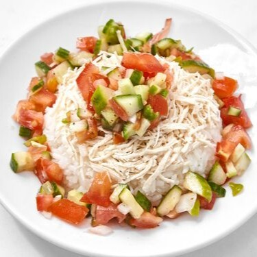 Pilav Üstü Tavuk Salata