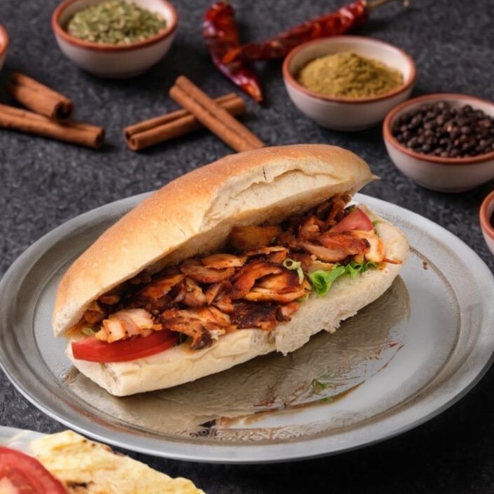 Eski Usul Tavuk Döner Ekmek
