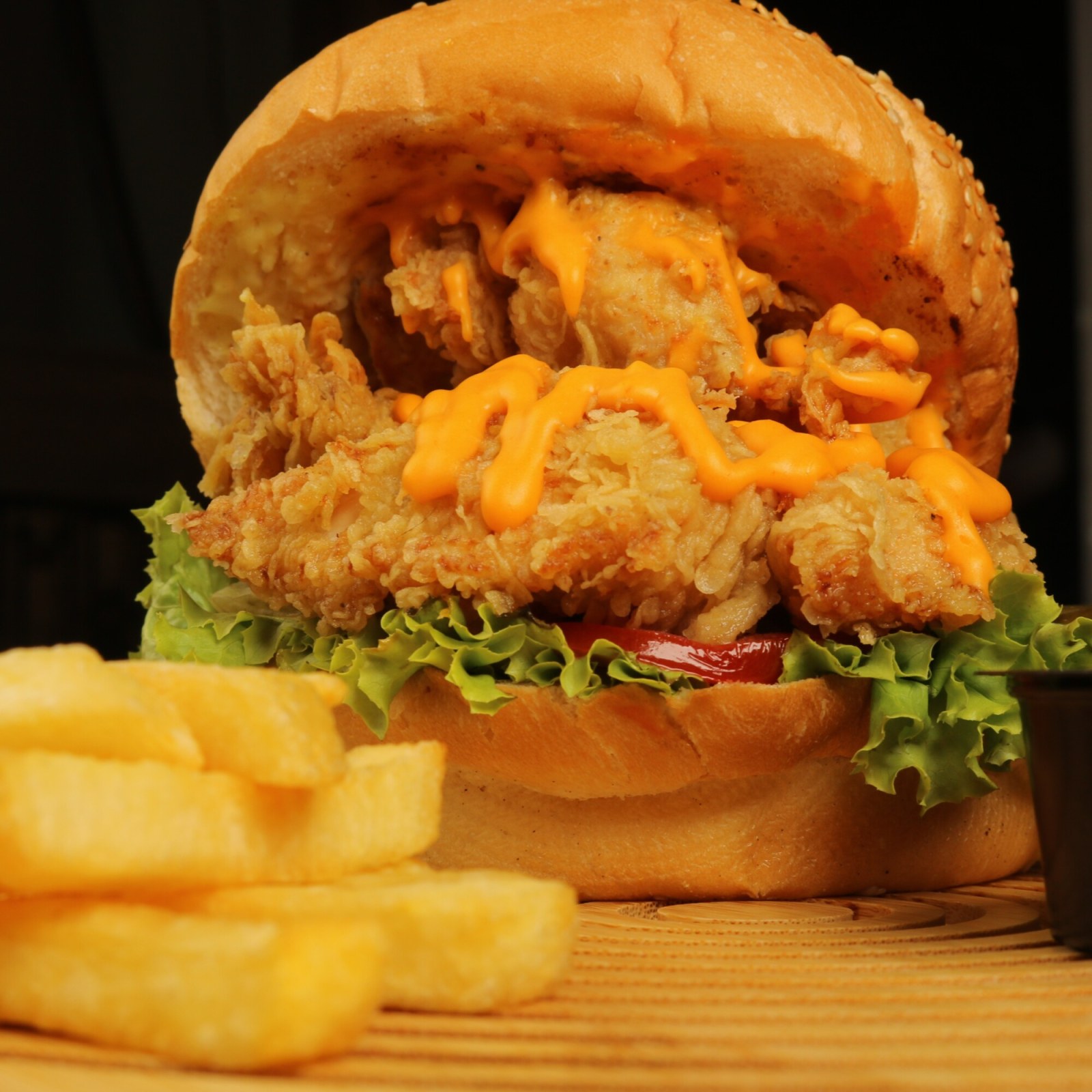 Peynirli Çıtır Tavuk Burger