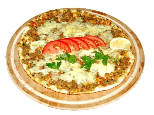 Kaşarlı Lahmacun