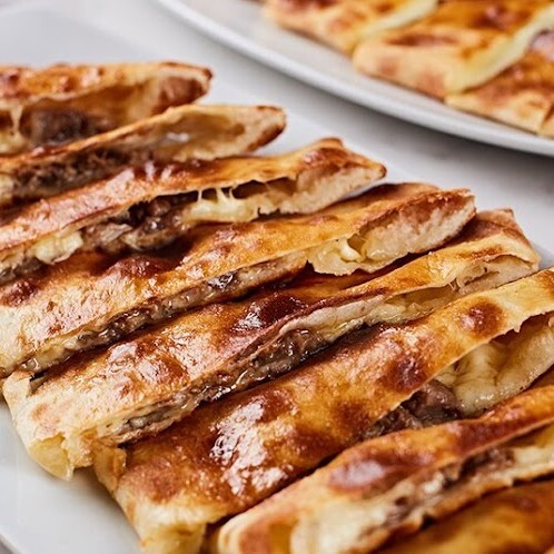Kavurmalı Pide
