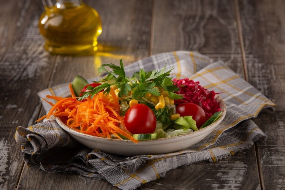 Mevsim Salata