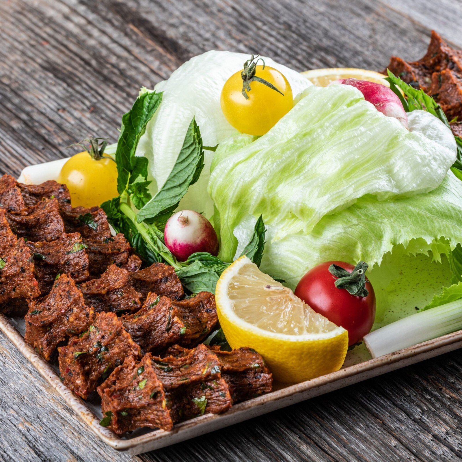 (Yarım Kilo + Litrelik Ayran) Karnımı Doyuran Menü