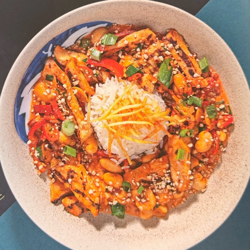 Acı Asya Usulü Tavuk Bowl