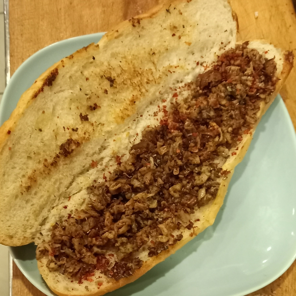Tam Ekmek Kuzu Kokoreç
