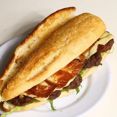 3 Çeyrek Köfte Ekmek