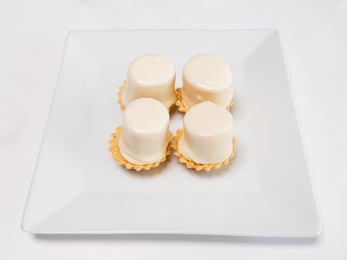 Muzlu Beyaz Çikolatalı Tartolet (1 Kg.)