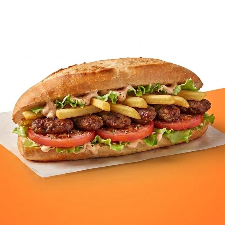 Ekmek Arası Piliç Köfte