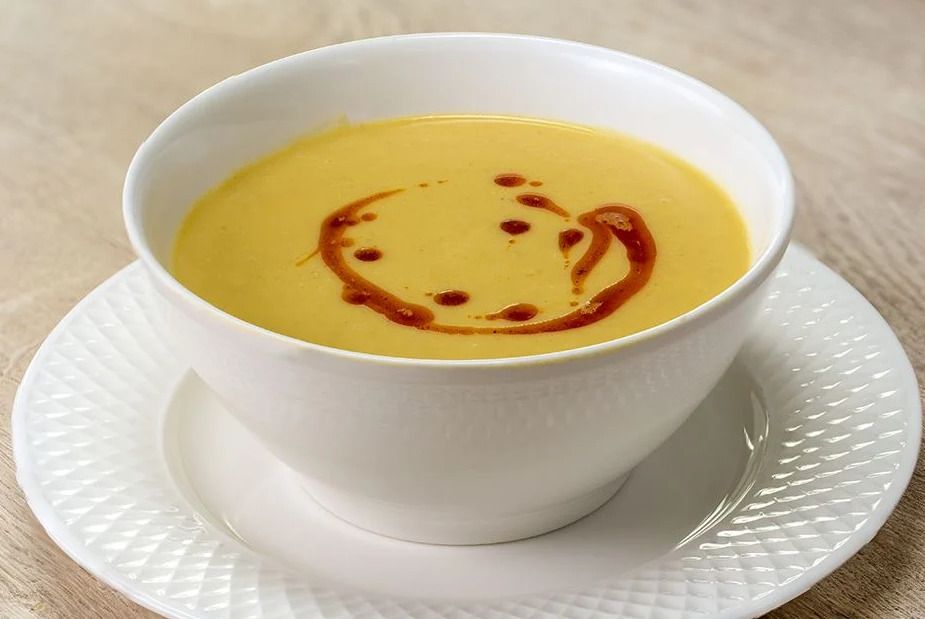Süzme Mercimek Çorbası