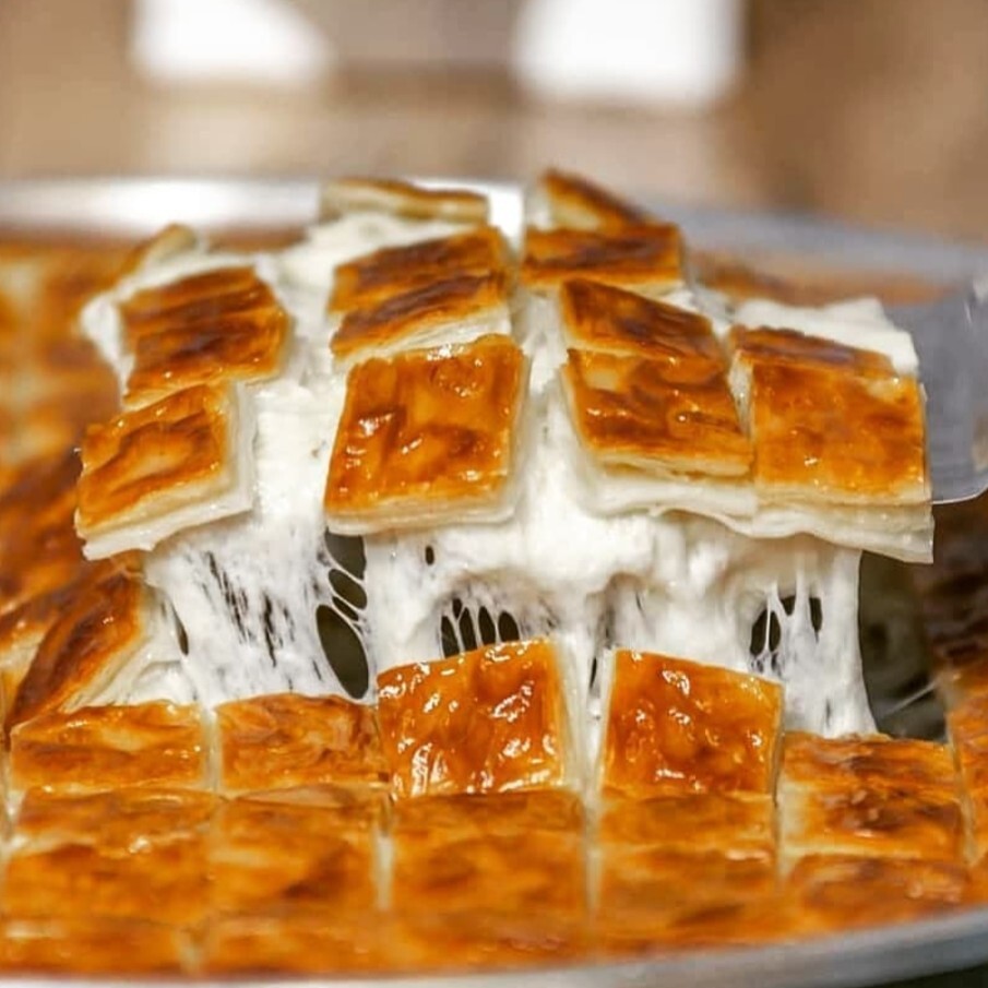 Adana Peynirli Börek (750 g)