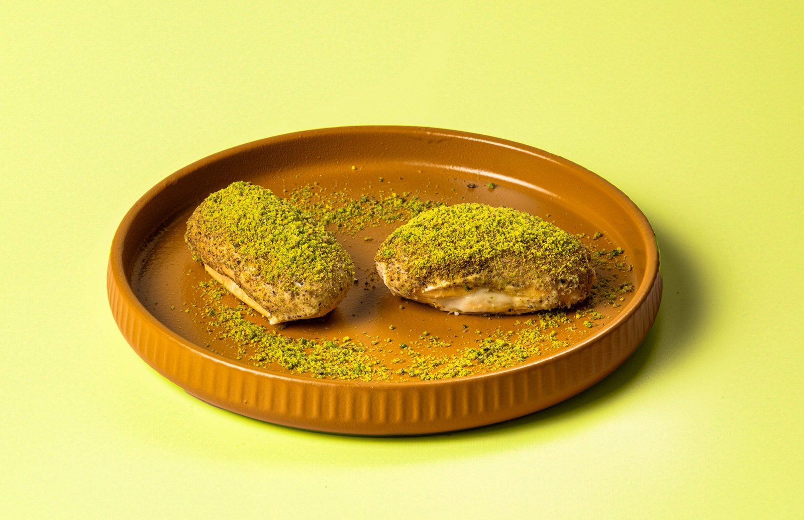 Antep Fıstıklı Ekler (55-60 gr.)