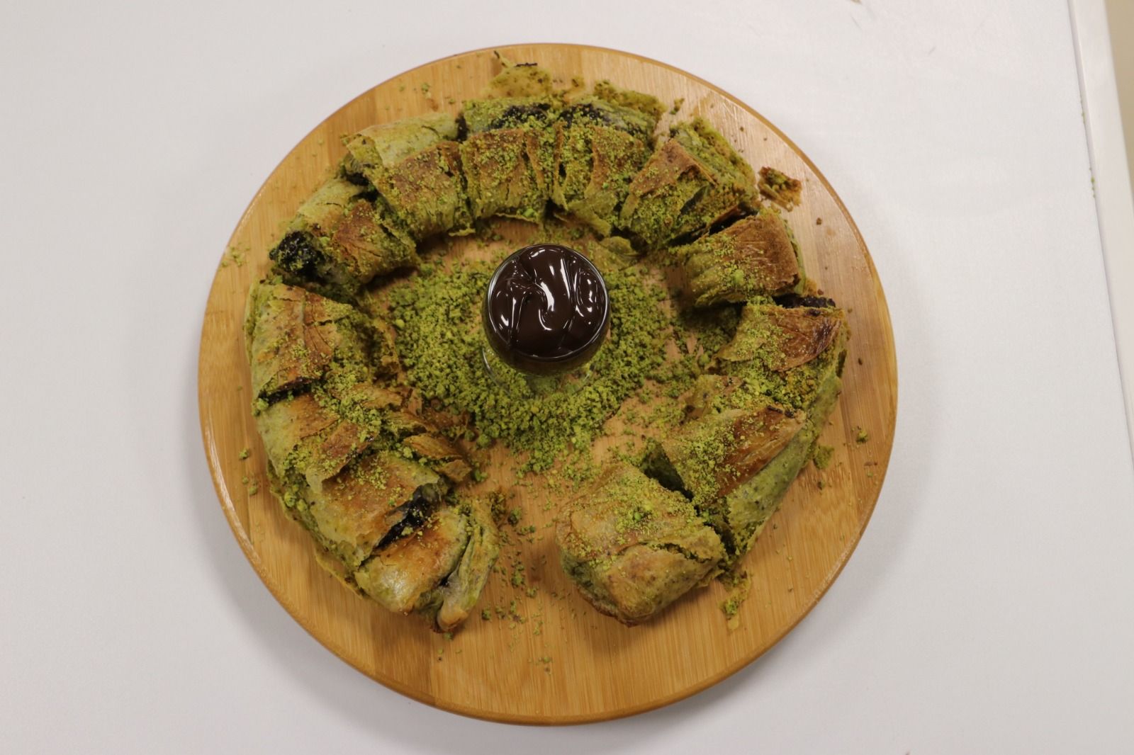 Çikolatalı Simit Katmer (1-2 KİŞİLİK)
