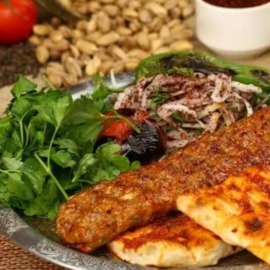 Adana Usulü Hafif Acılı Adana Kebap VIP Kebap