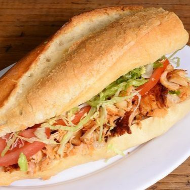 Üç Çeyrek Ekmek Tavuk Döner