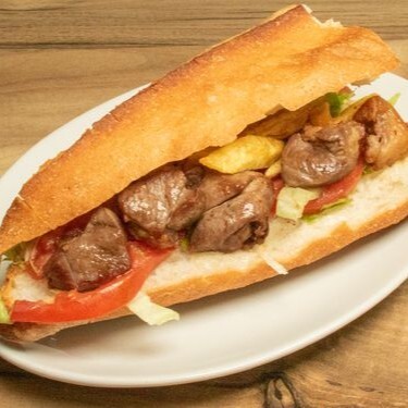 Yarım Ekmek Arası Kuzu Şiş