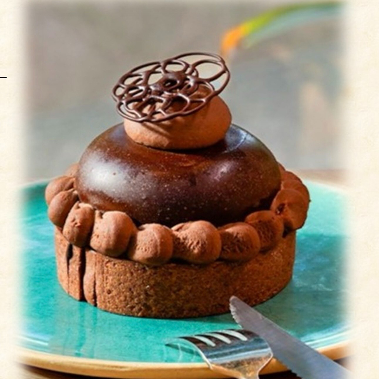 Chocolate & Hazelnut Bloom