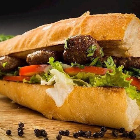 Tam Ekmek Arası Köfte