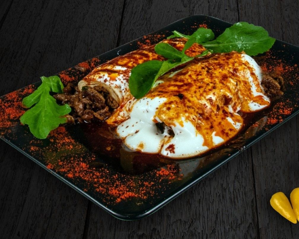 Yoğurt Soslu Et Tantuni