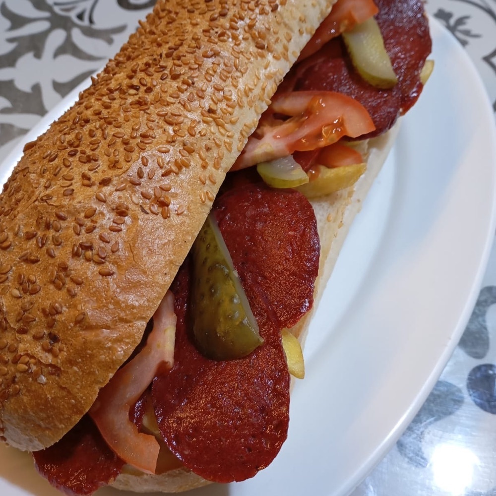 Sucuk Ekmek