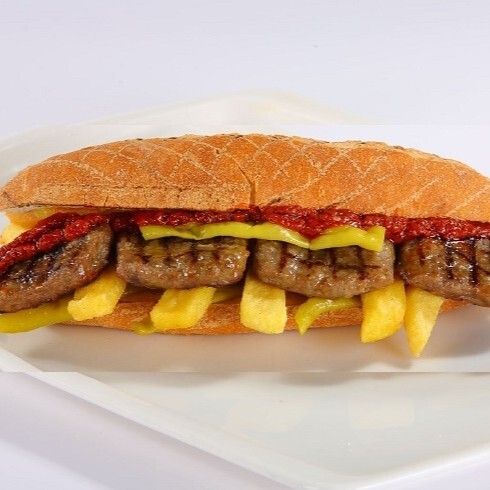 Yarım Ekmek Acılı Köfte (120 Gr)