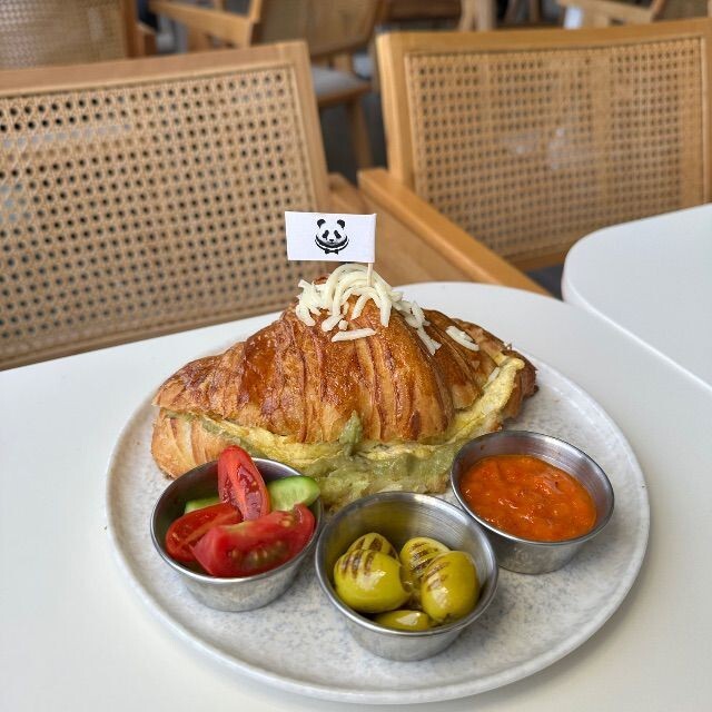 Avokado Egg Boat