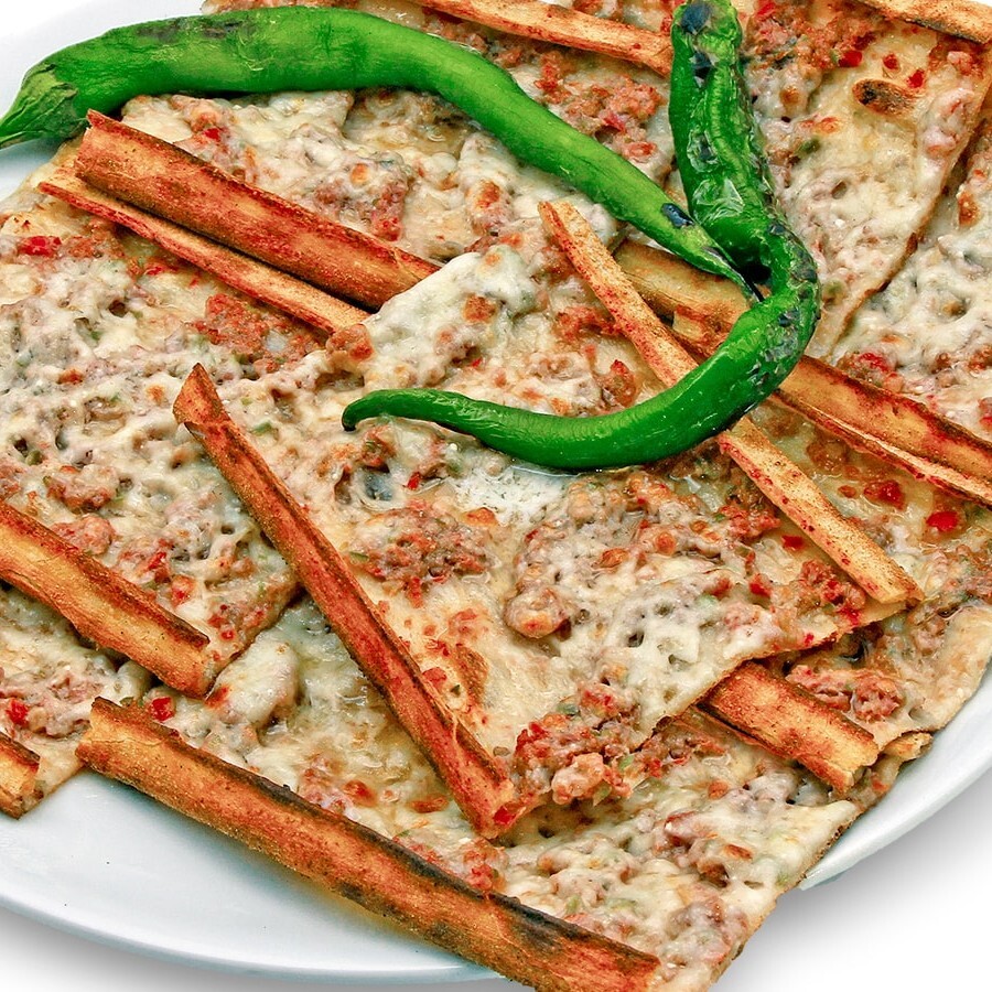 Konya Usulü Karışık Pide Menü