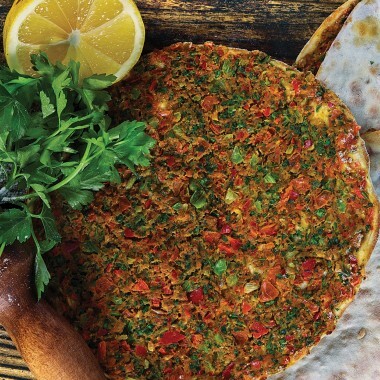 Antep Lahmacun sarımsaklı