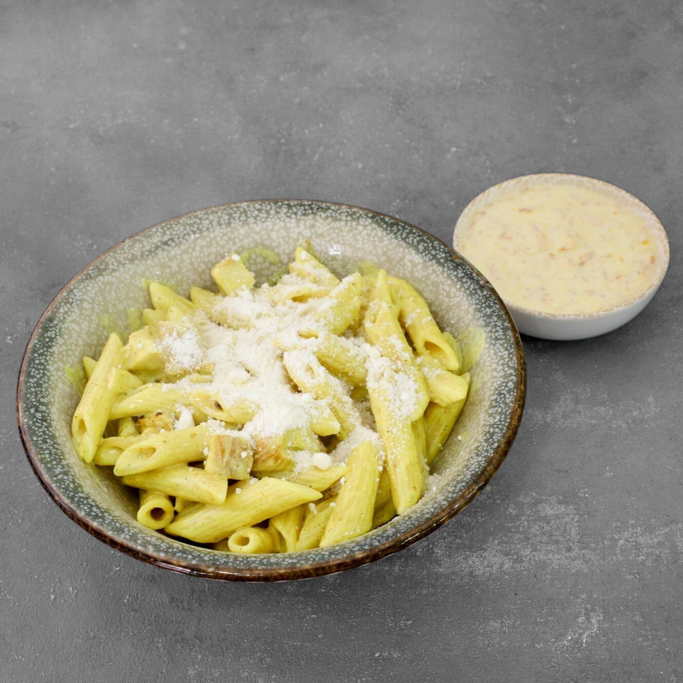 Tavuklu Köri Penne