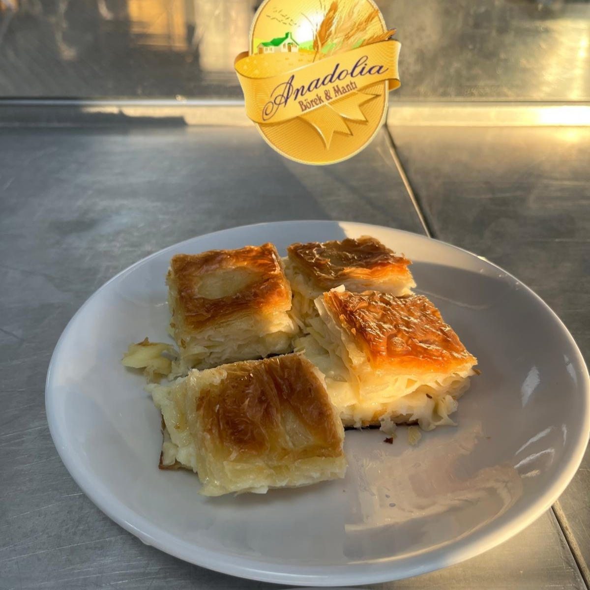 Adana Usulü Kaşarlı Su Böreği (1,5 Porsıyon))