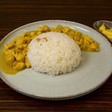 Kremalı Köri Soslu & Tavuk Pilav
