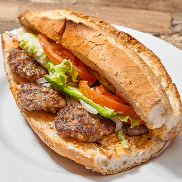 Bütün Köfte Ekmek