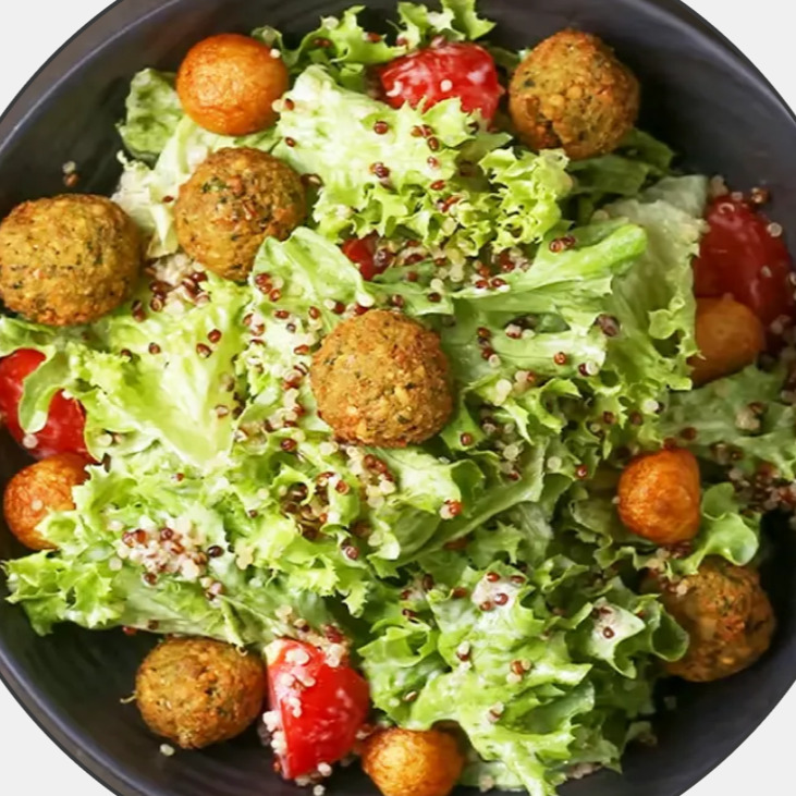Falafel Salatasi