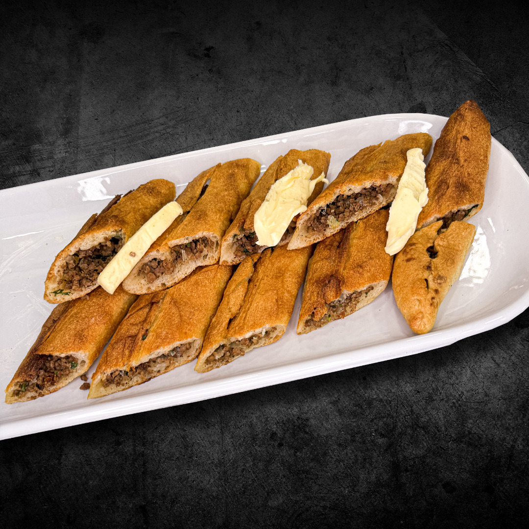 Kapalı Kıymalı Pide