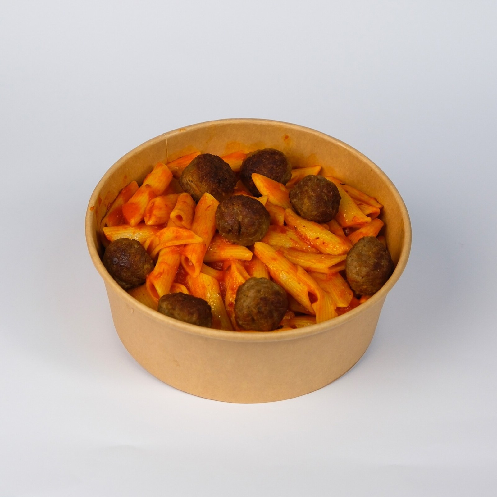 Domates Soslu Köfteli Makarna