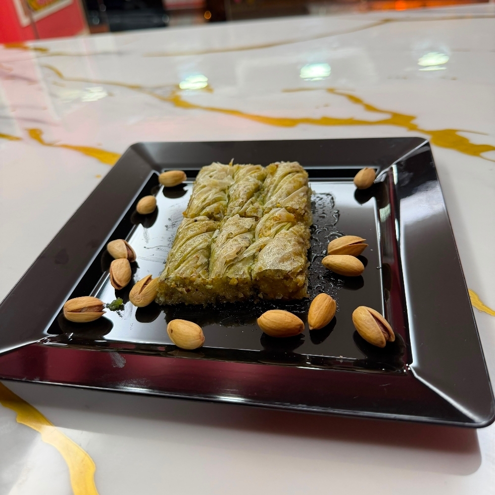 Fıstıklı Sarma
