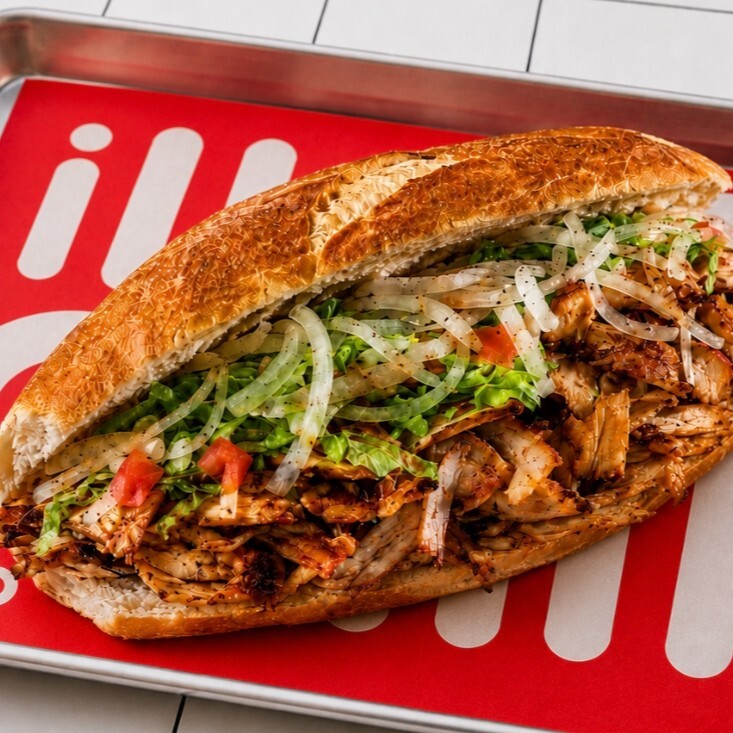 Mega Üç Çeyrek Ekmek Arası Tavuk