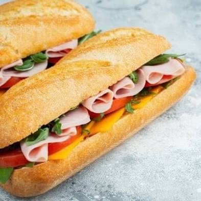 Klasik Akdeniz Sandwiches
