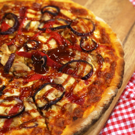 BBQ Soslu Tavuklu Pizza