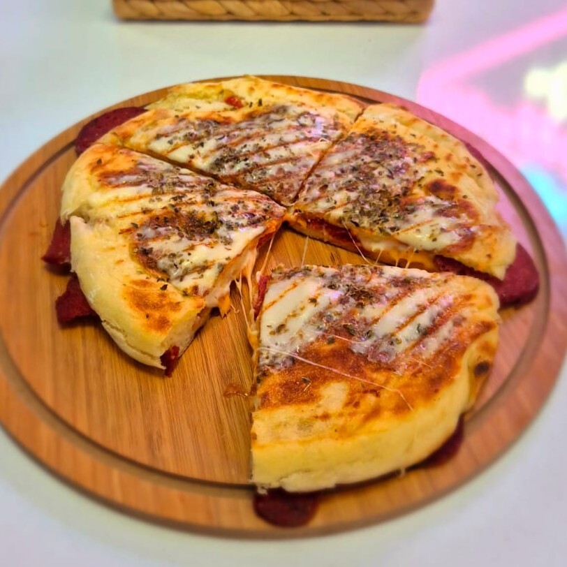 Bazlama Karışık Tost büyük Özel